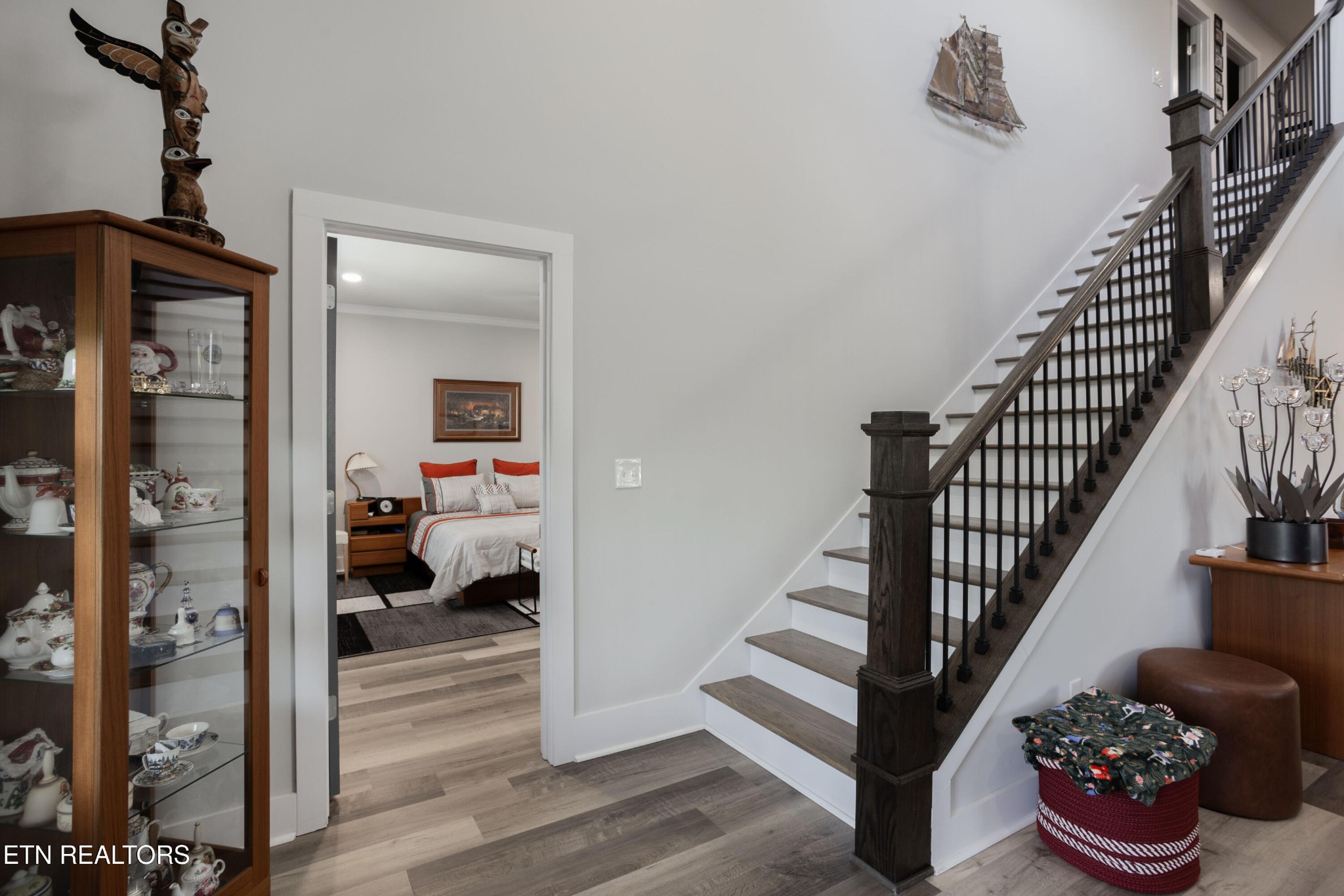 986 Meadow Walk Lane