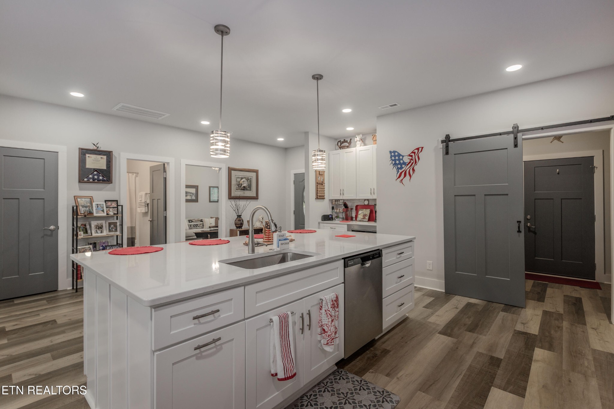 986 Meadow Walk Lane