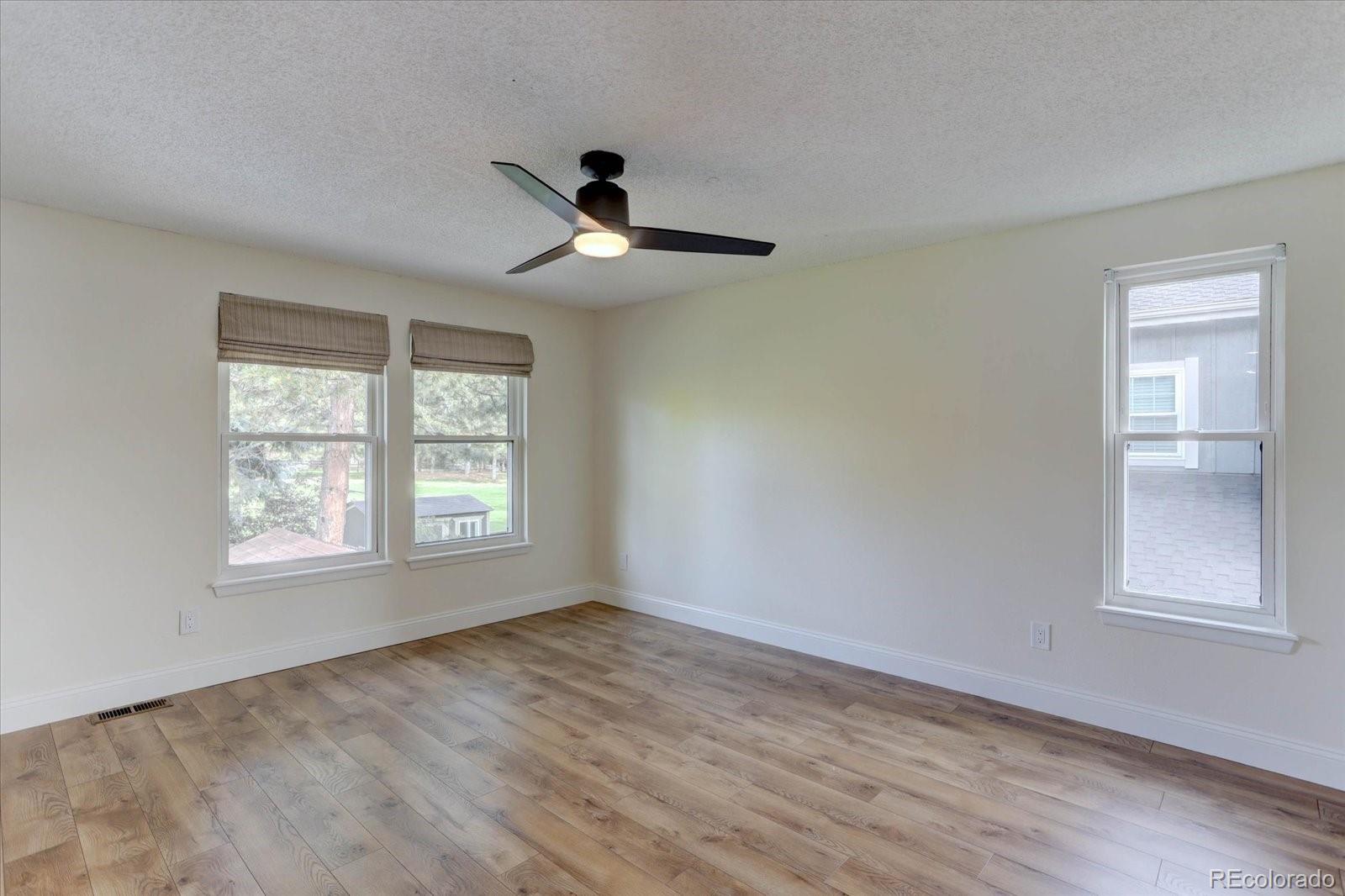 7643 Sunshine Peak