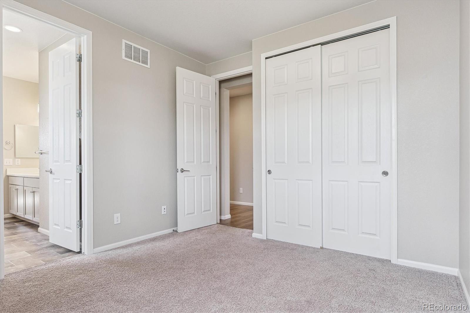 27397 E Costilla Drive