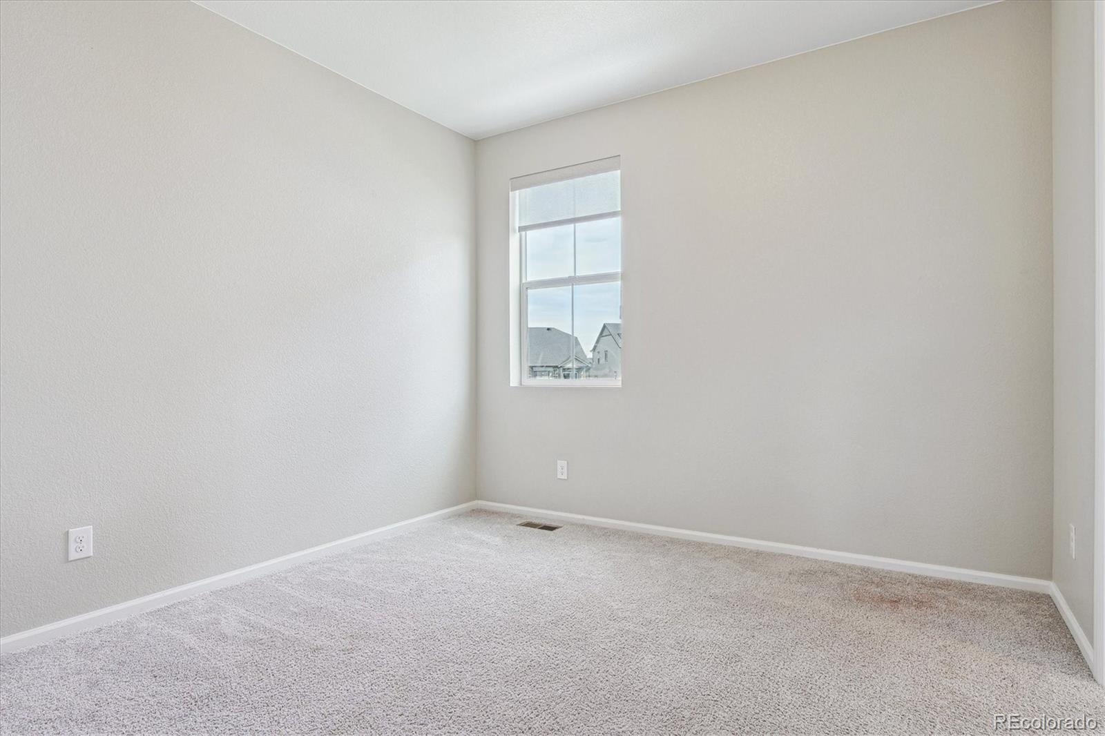 27397 E Costilla Drive