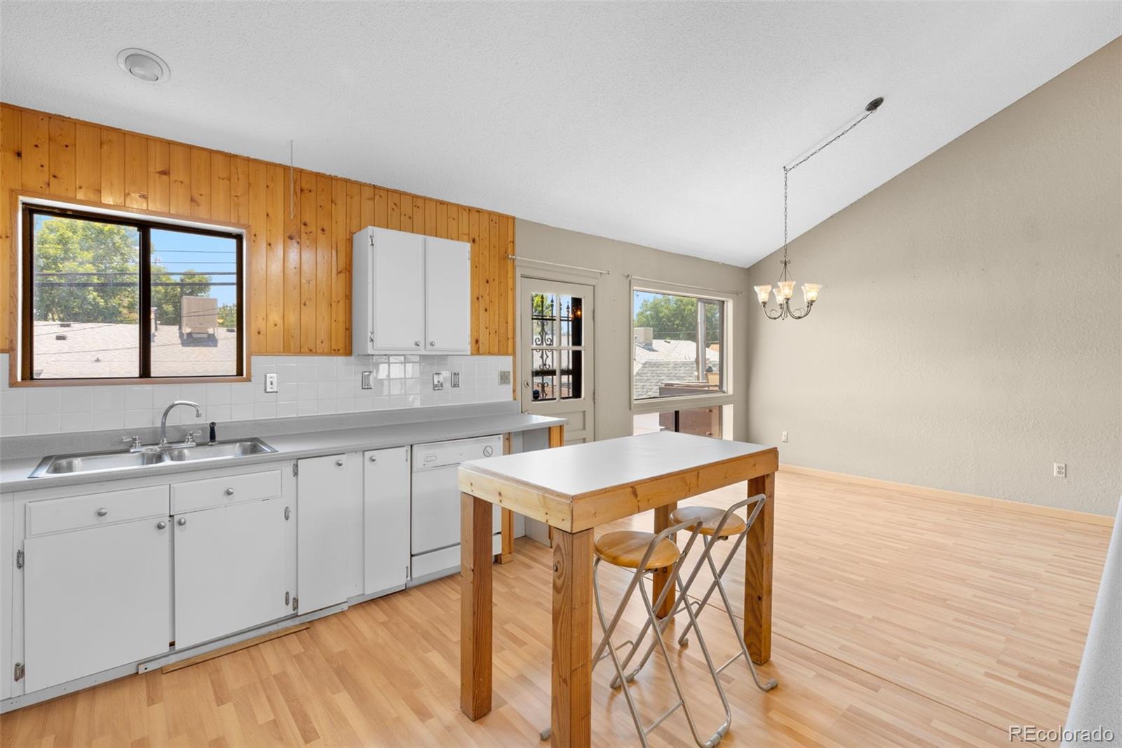 6538 W Mississippi Way