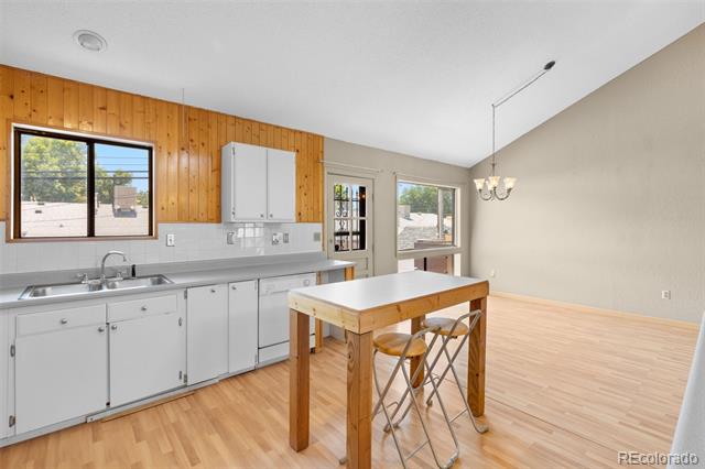 6538 W Mississippi Way