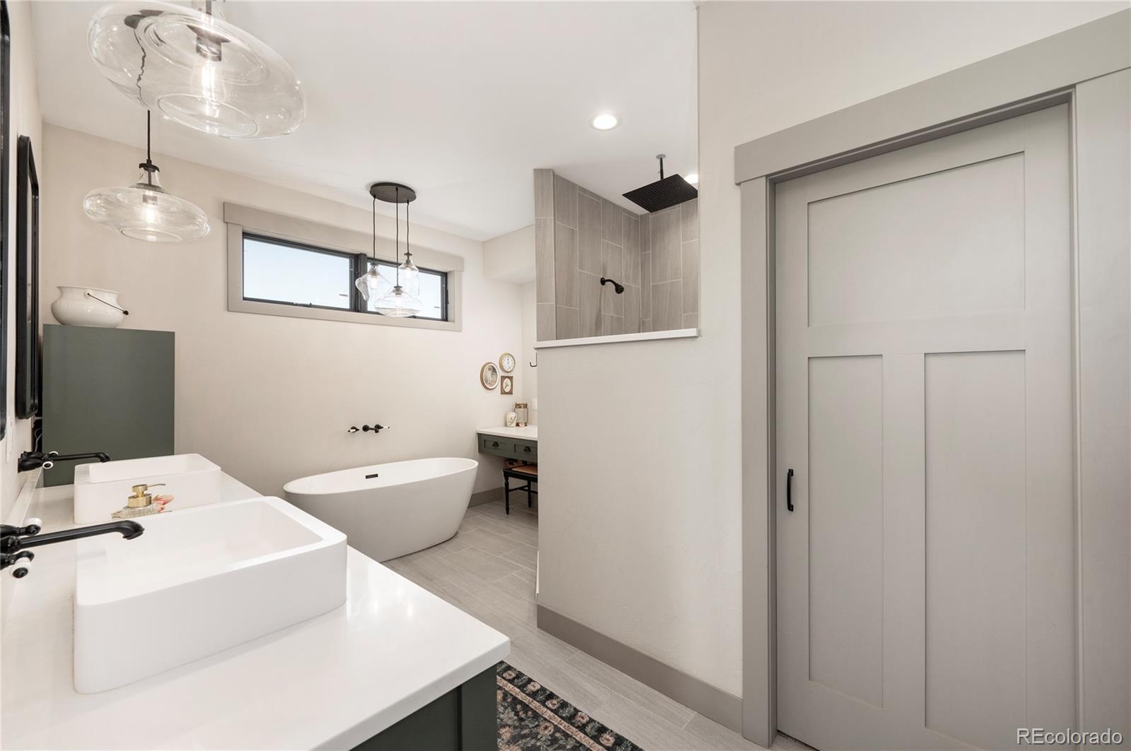 1700 Mountain Sky Lane