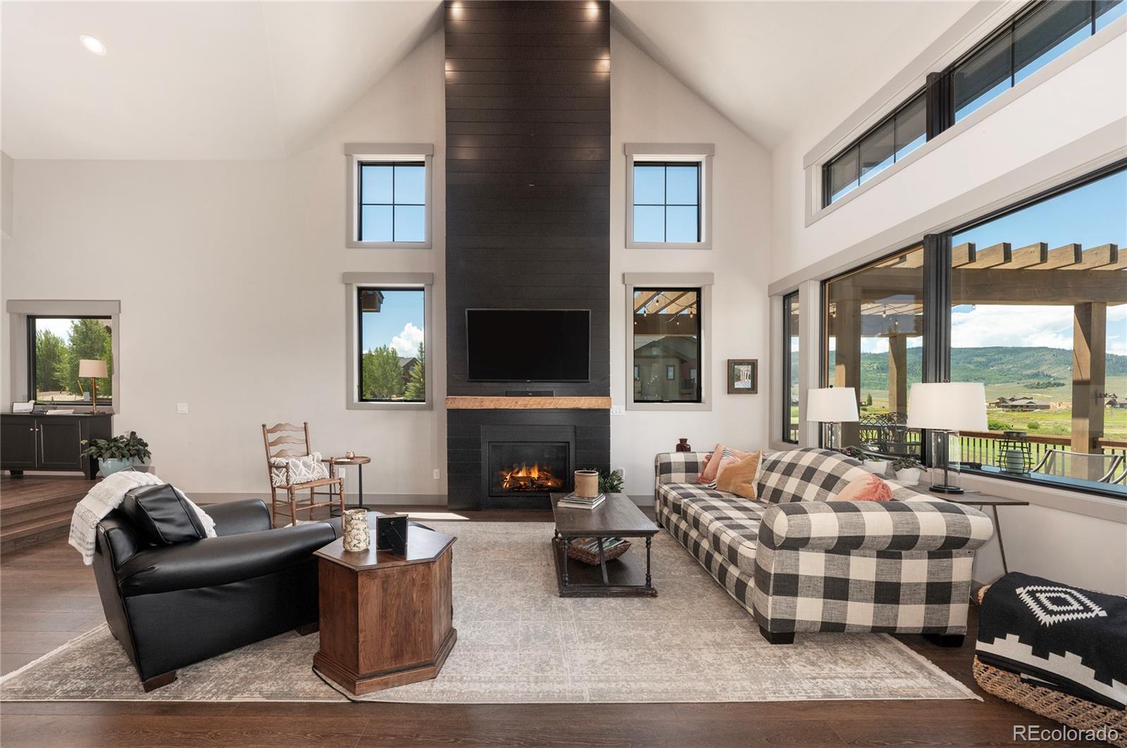 1700 Mountain Sky Lane