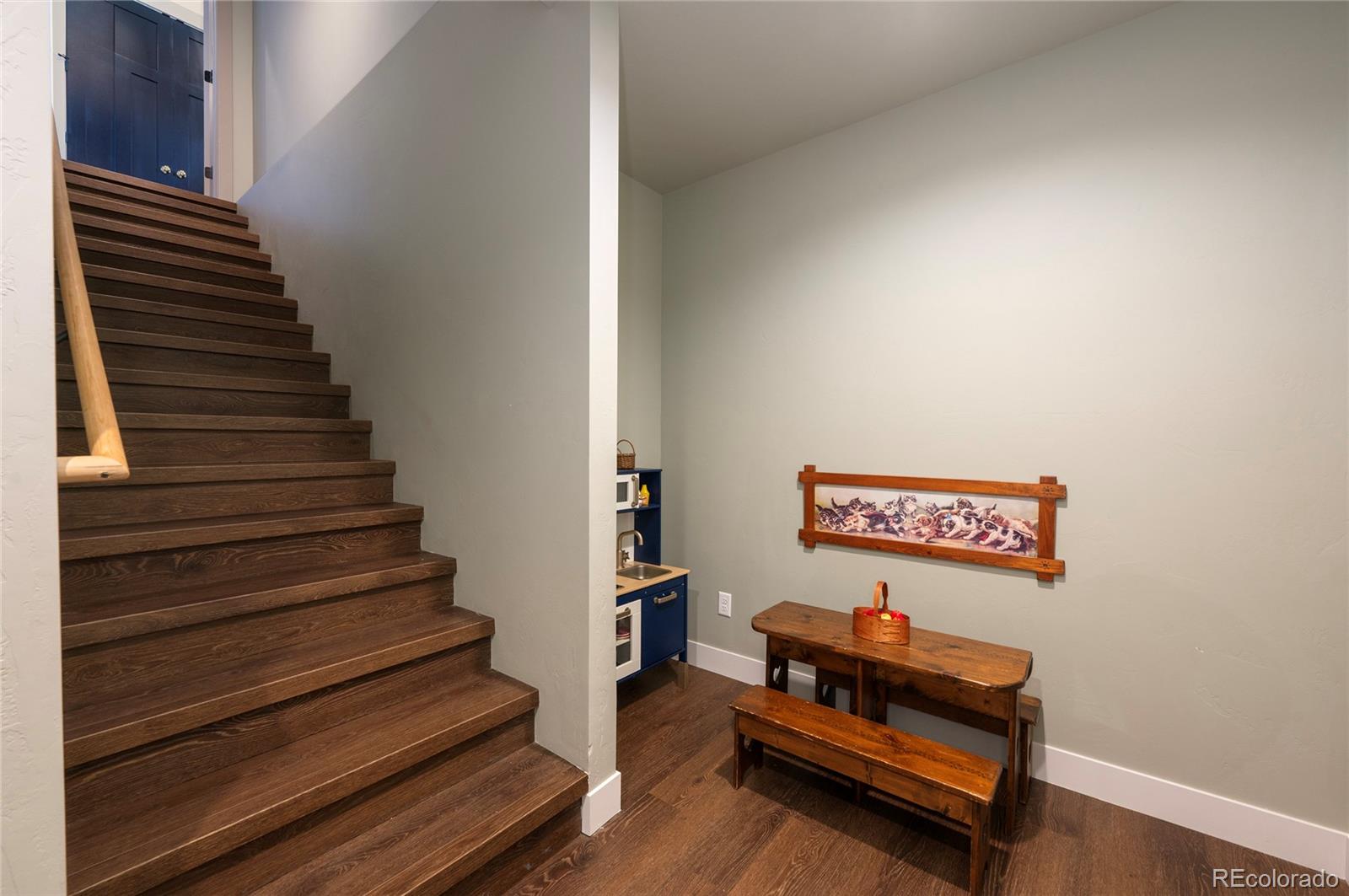 1700 Mountain Sky Lane