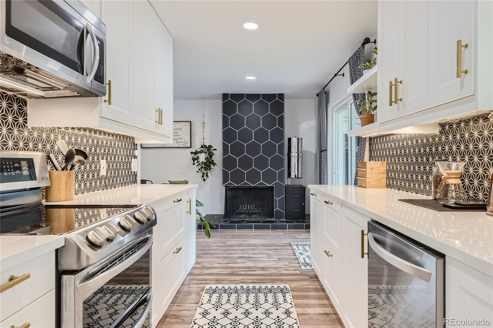 7780 S Kit Carson Drive