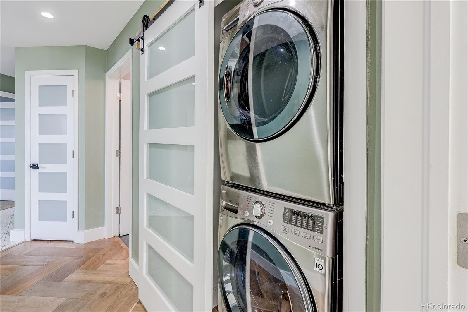 2990 E 17th Avenue Unit: 1401