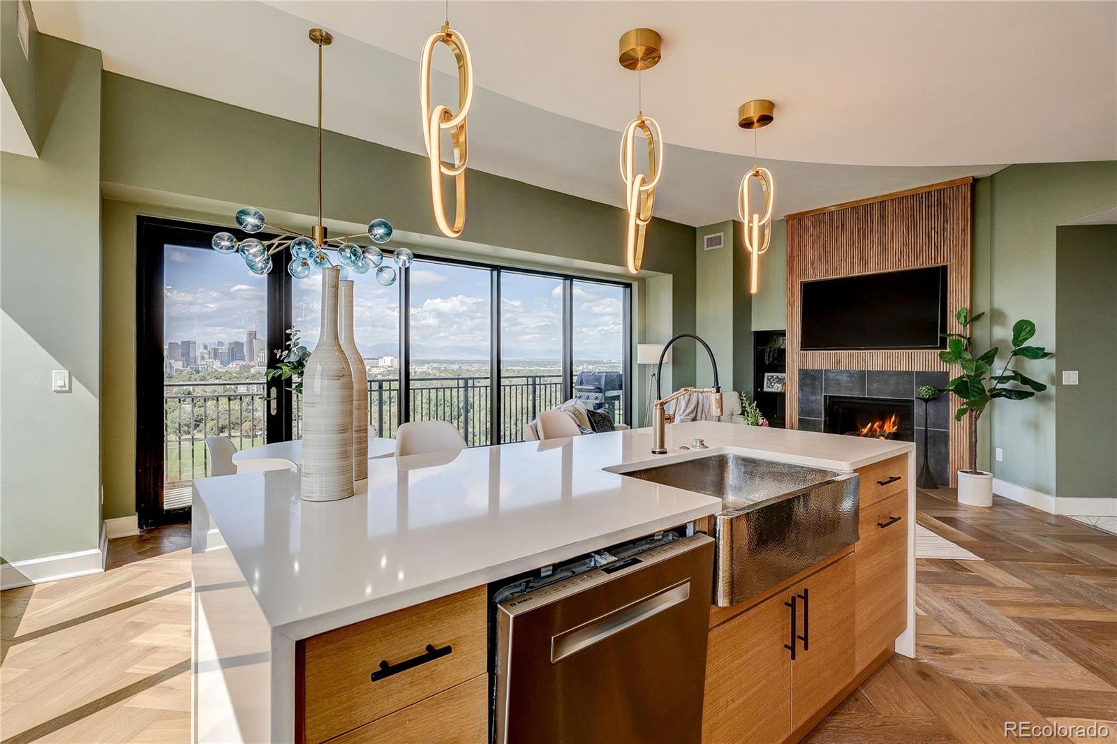 2990 E 17th Avenue Unit: 1401