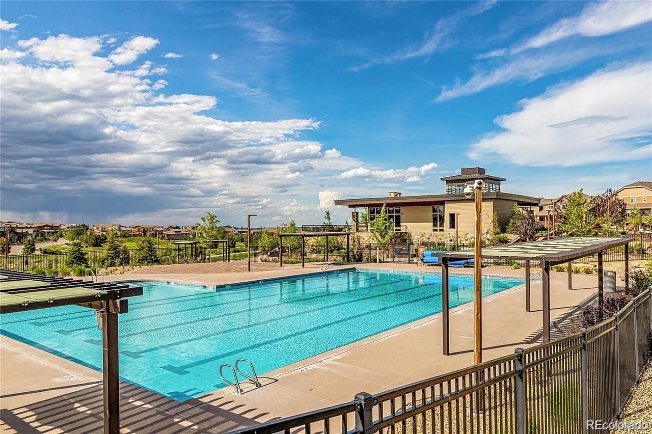 14097 Double Dutch Circle