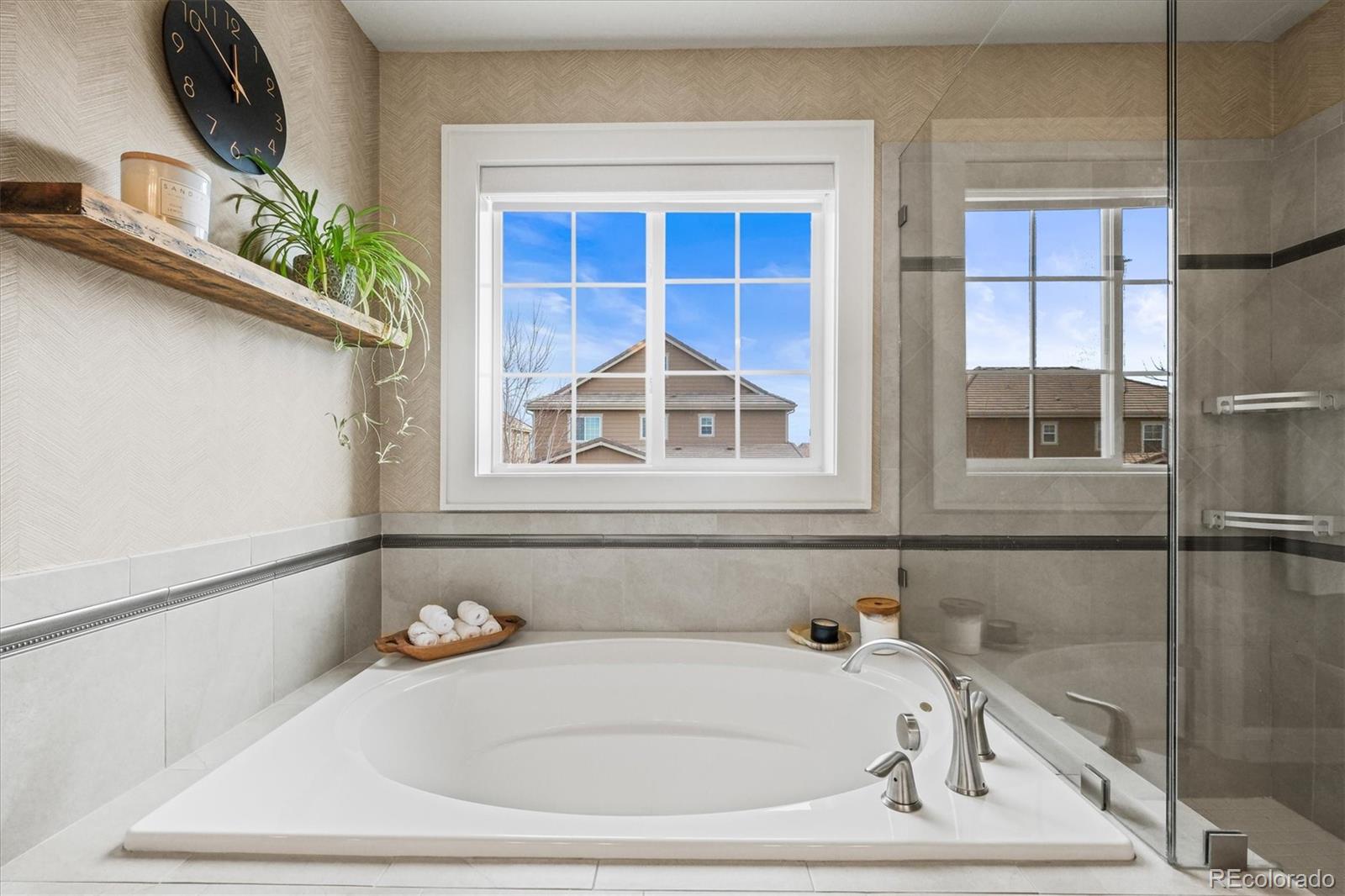 14097 Double Dutch Circle