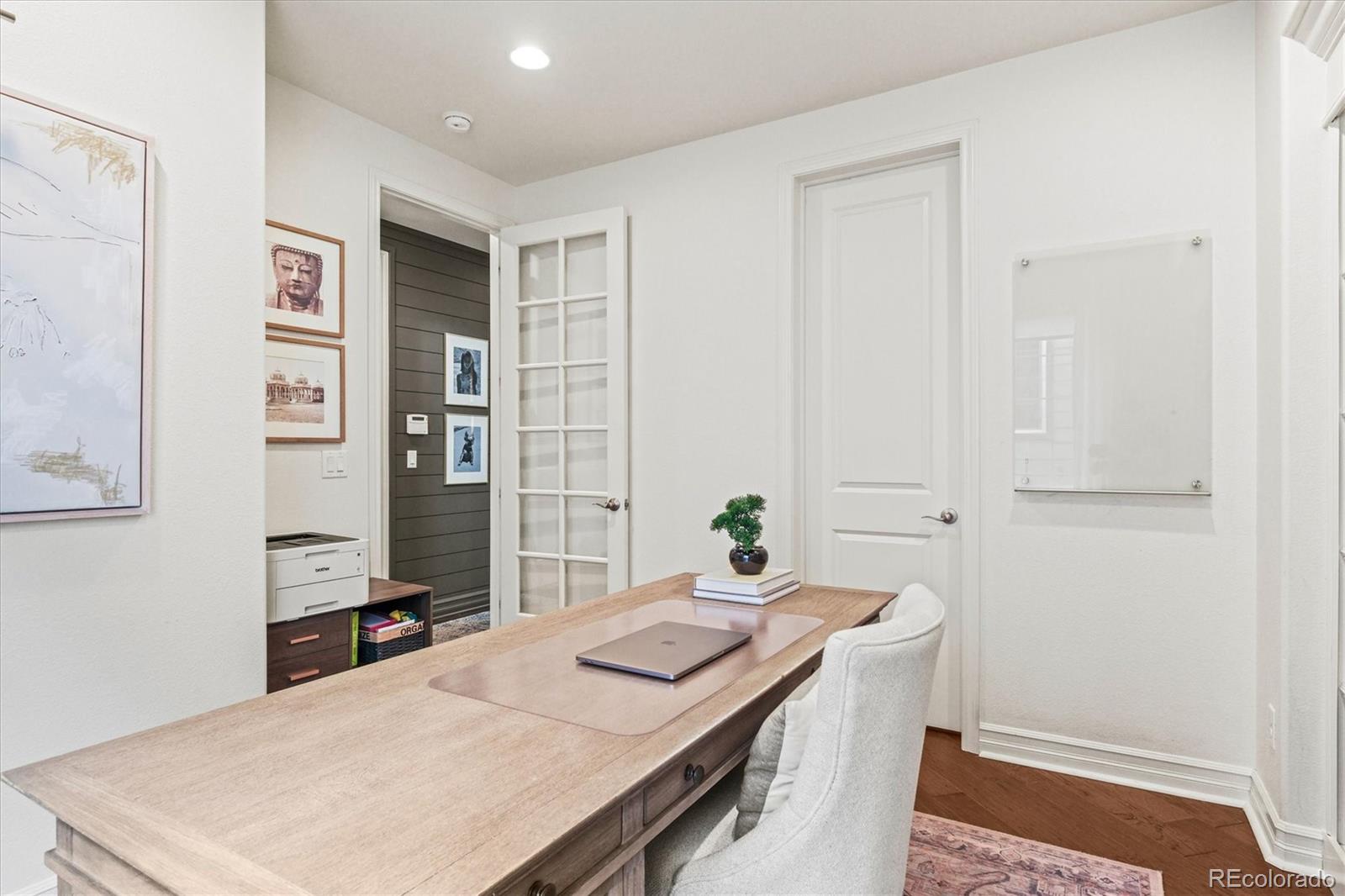 14097 Double Dutch Circle