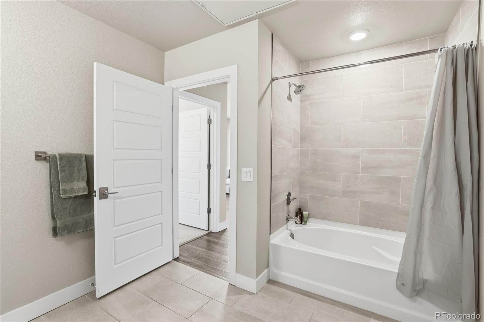 20 Wilcox Street Unit: 410