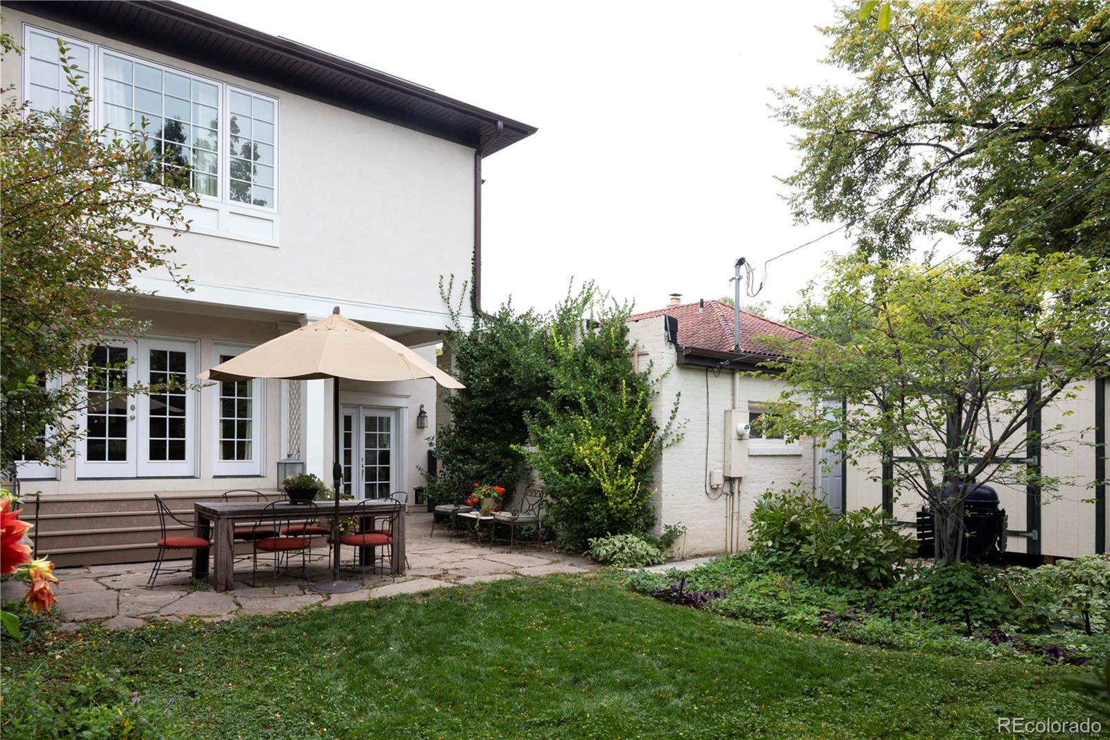 1647 Krameria Street