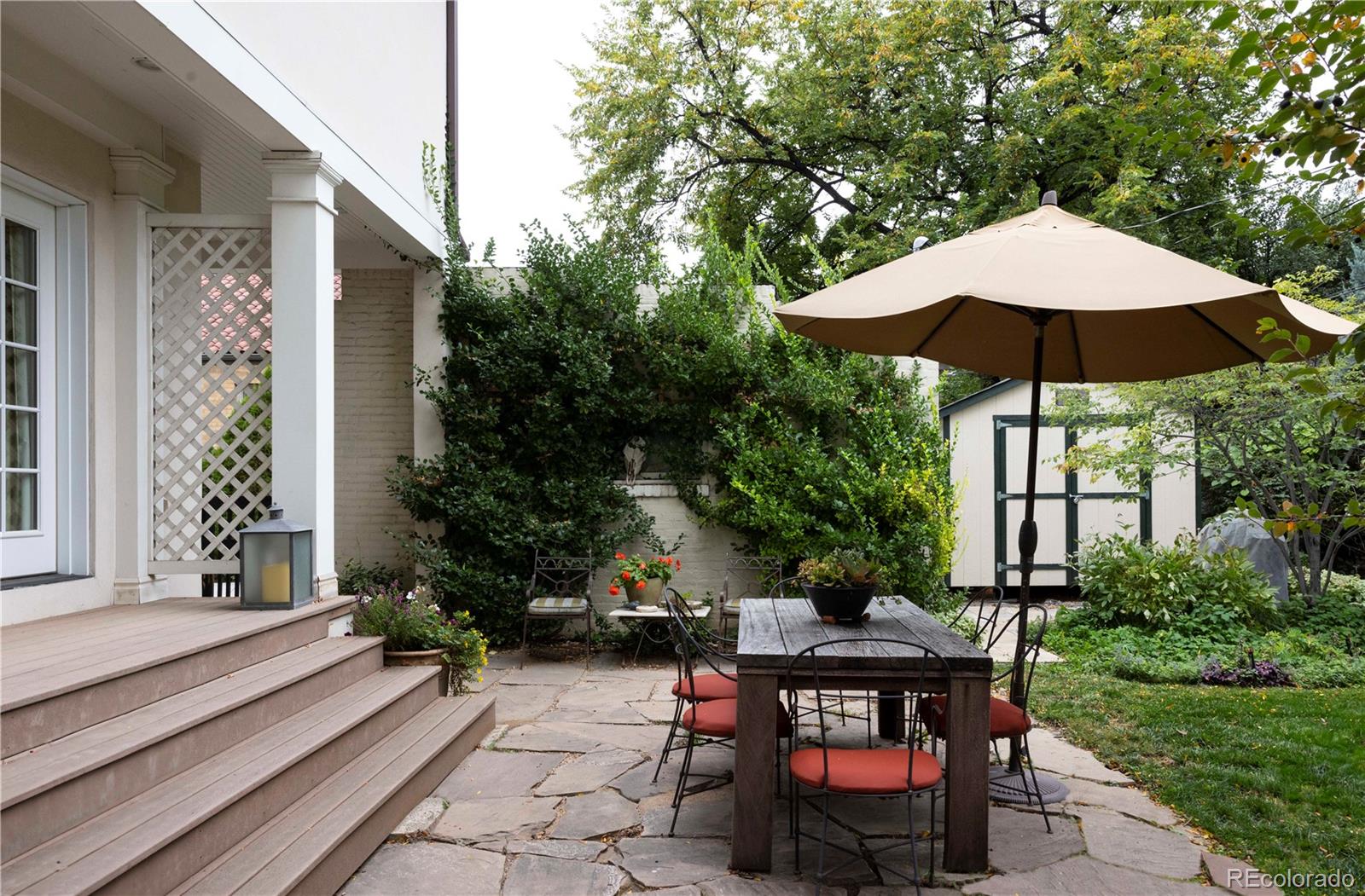 1647 Krameria Street