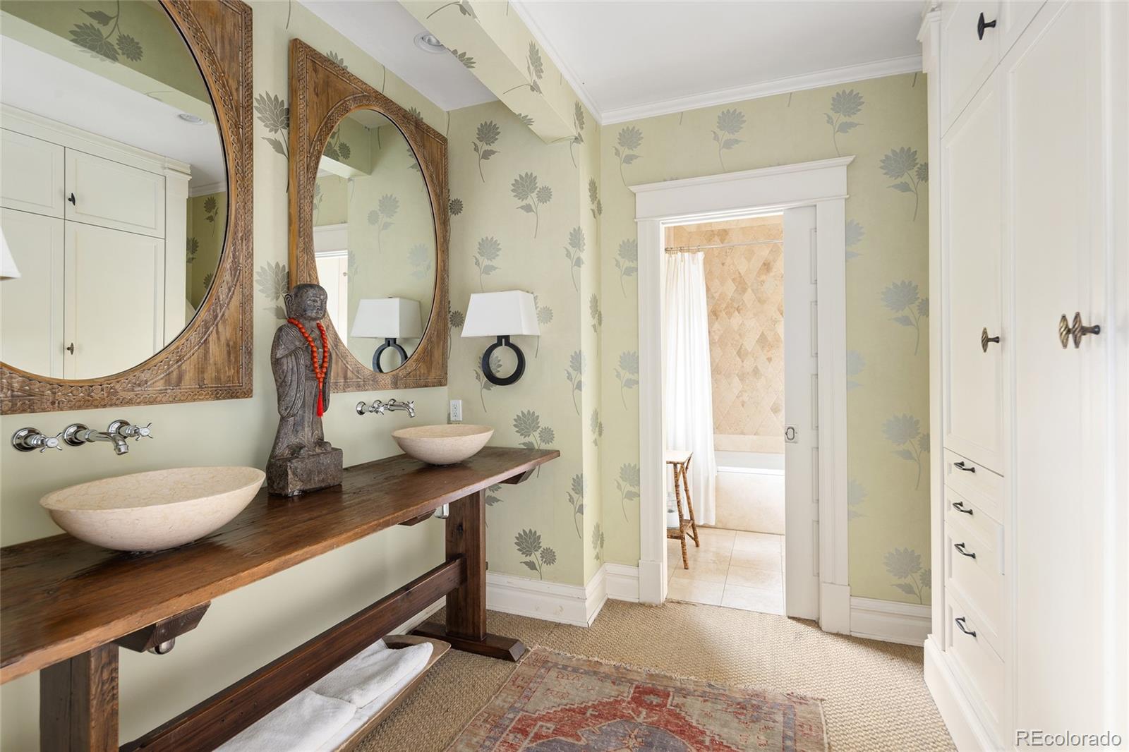 1647 Krameria Street