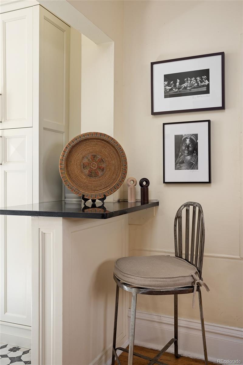 1647 Krameria Street