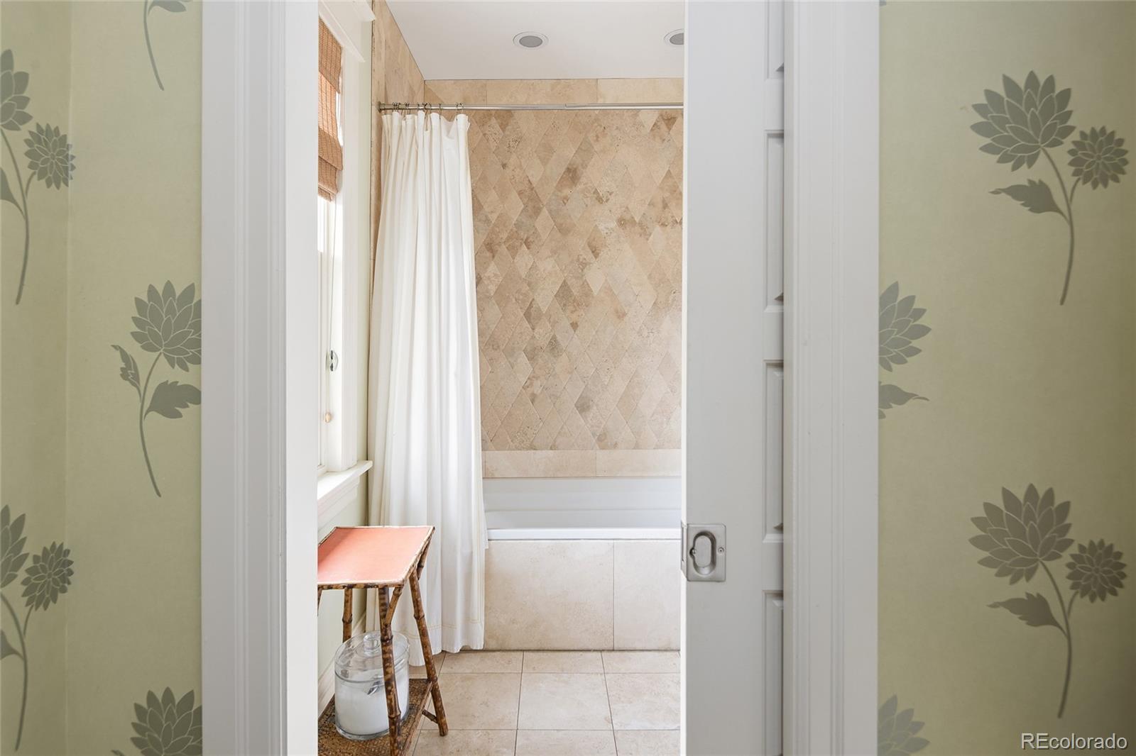 1647 Krameria Street