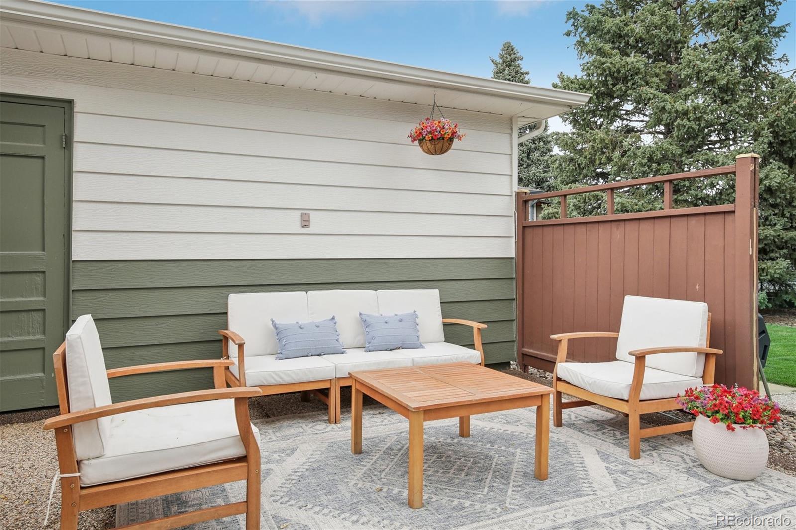 17135 W 8th Place
