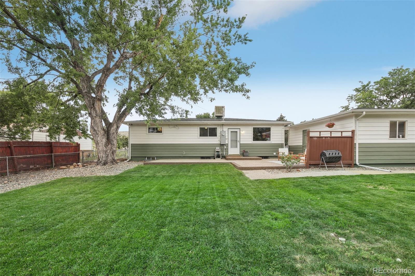 17135 W 8th Place