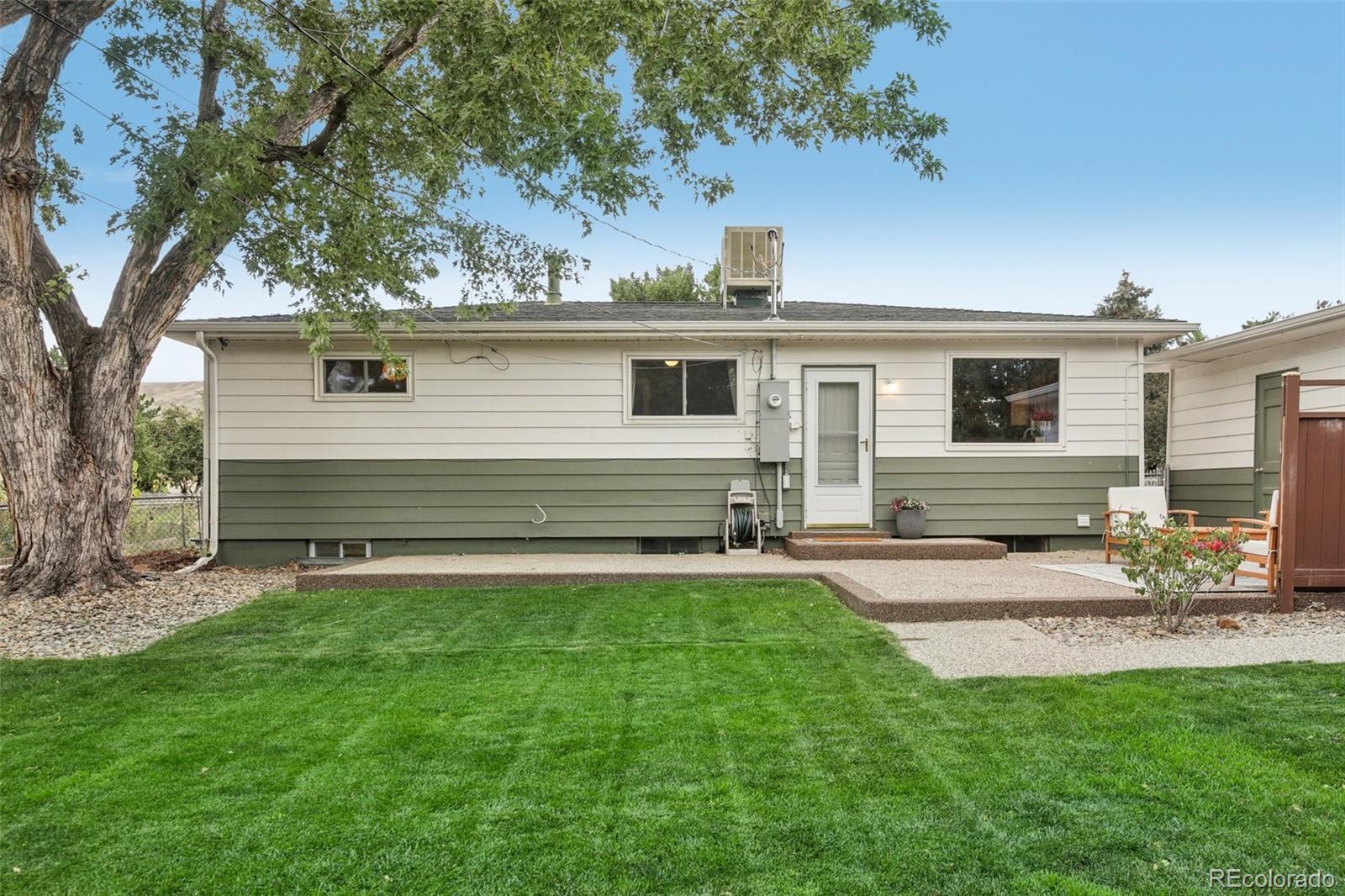 17135 W 8th Place