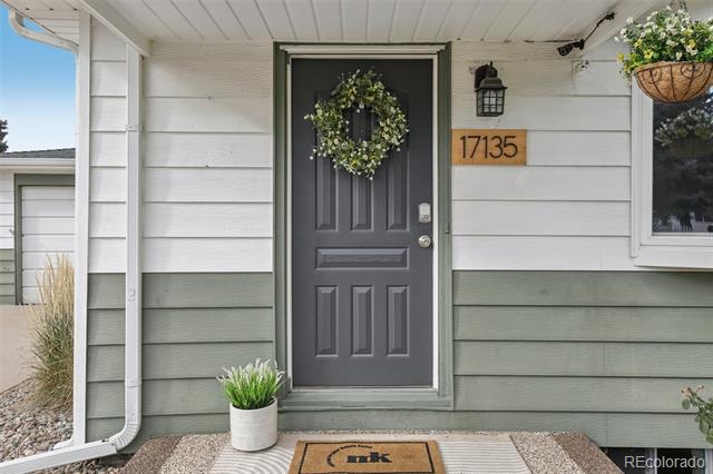 17135 W 8th Place