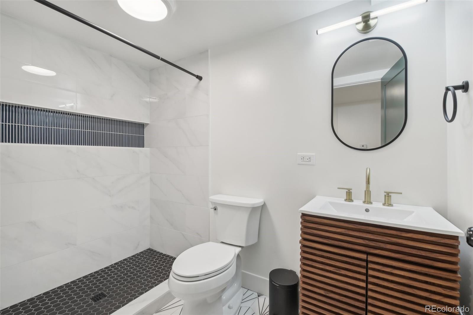 17135 W 8th Place