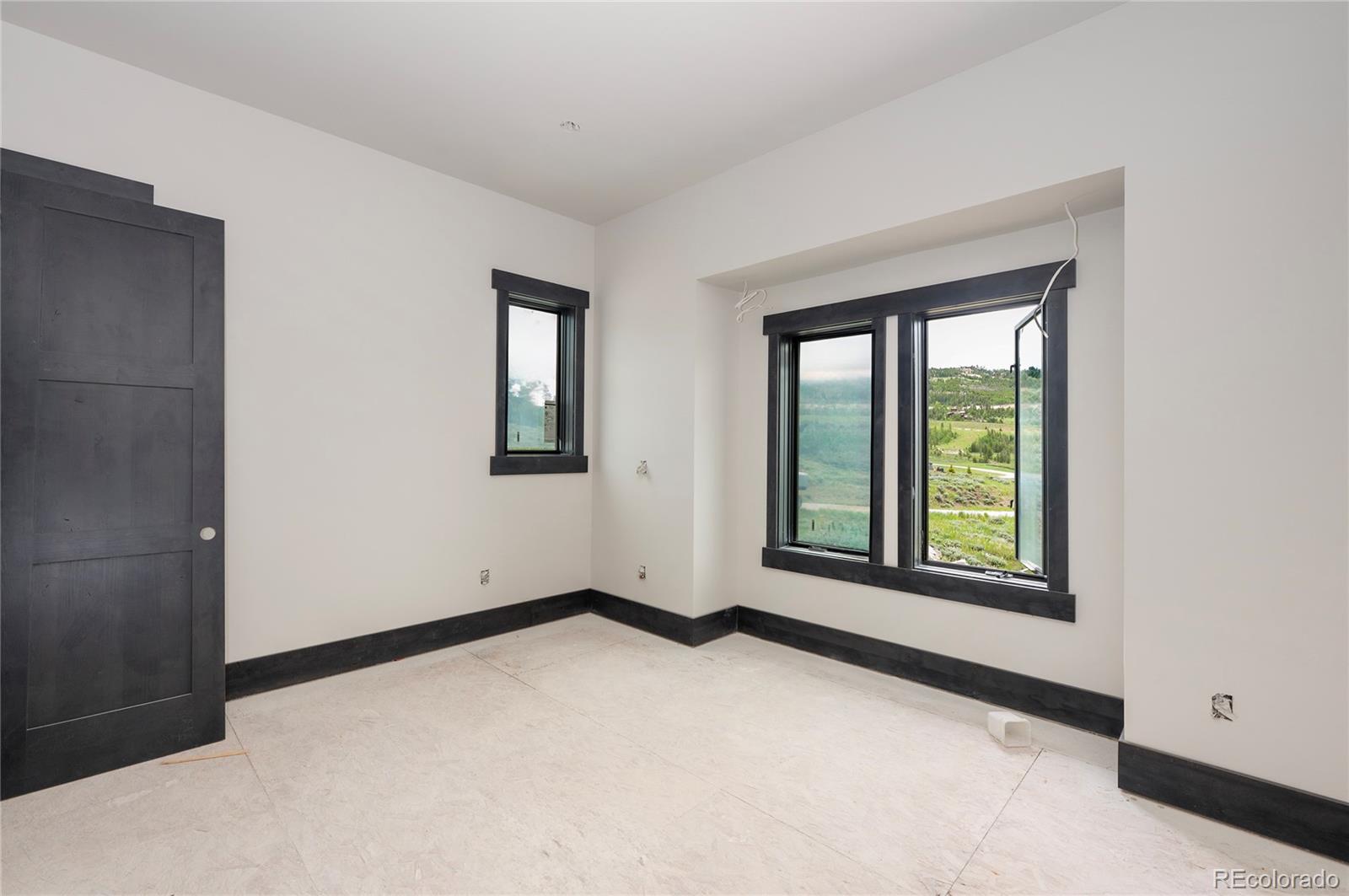 334 Thunderbolt Drive