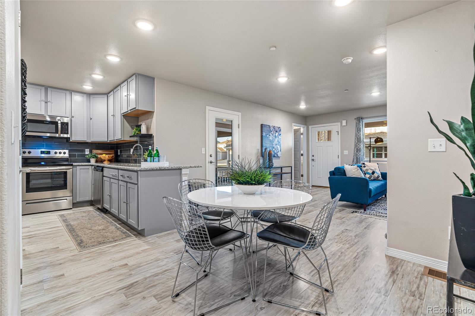 6104 Summit Peak Court Unit: 104