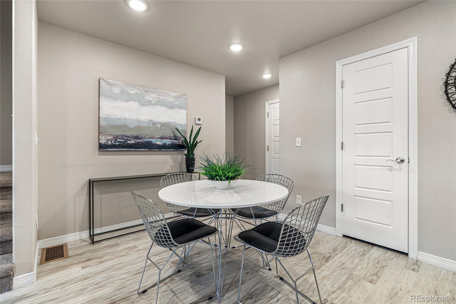 6104 Summit Peak Court Unit: 104