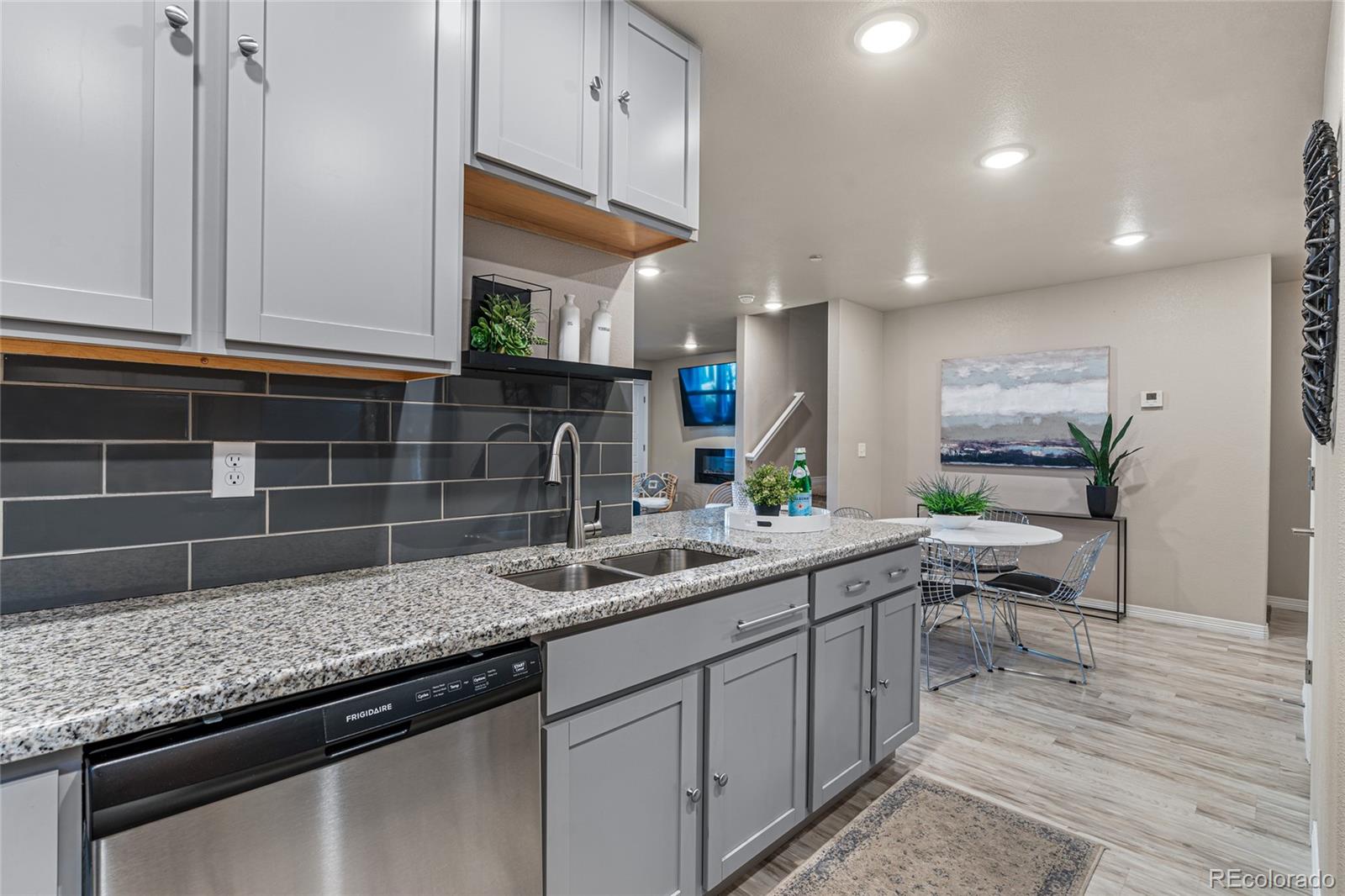 6104 Summit Peak Court Unit: 104