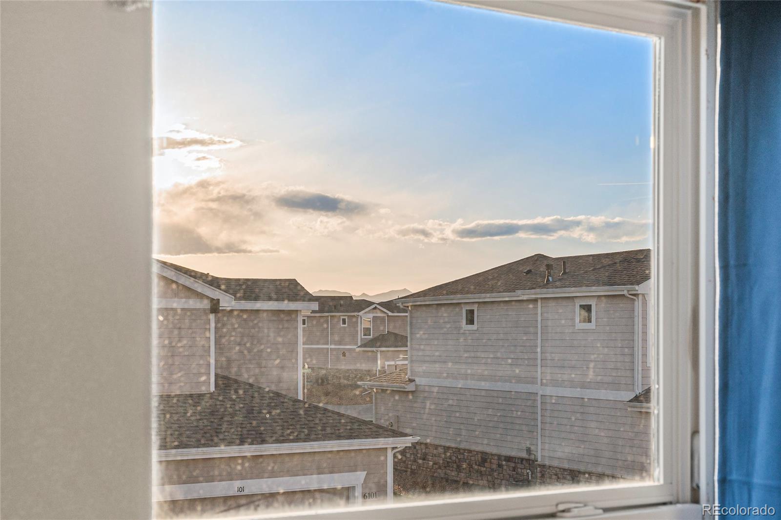 6104 Summit Peak Court Unit: 104