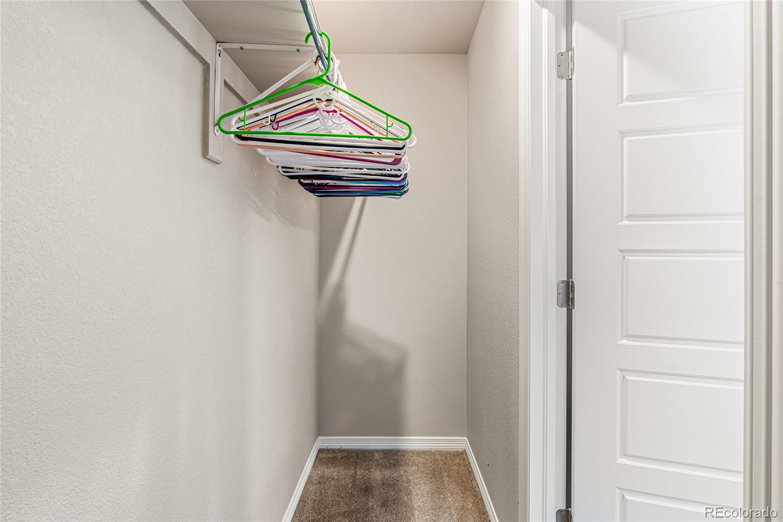 6104 Summit Peak Court Unit: 104