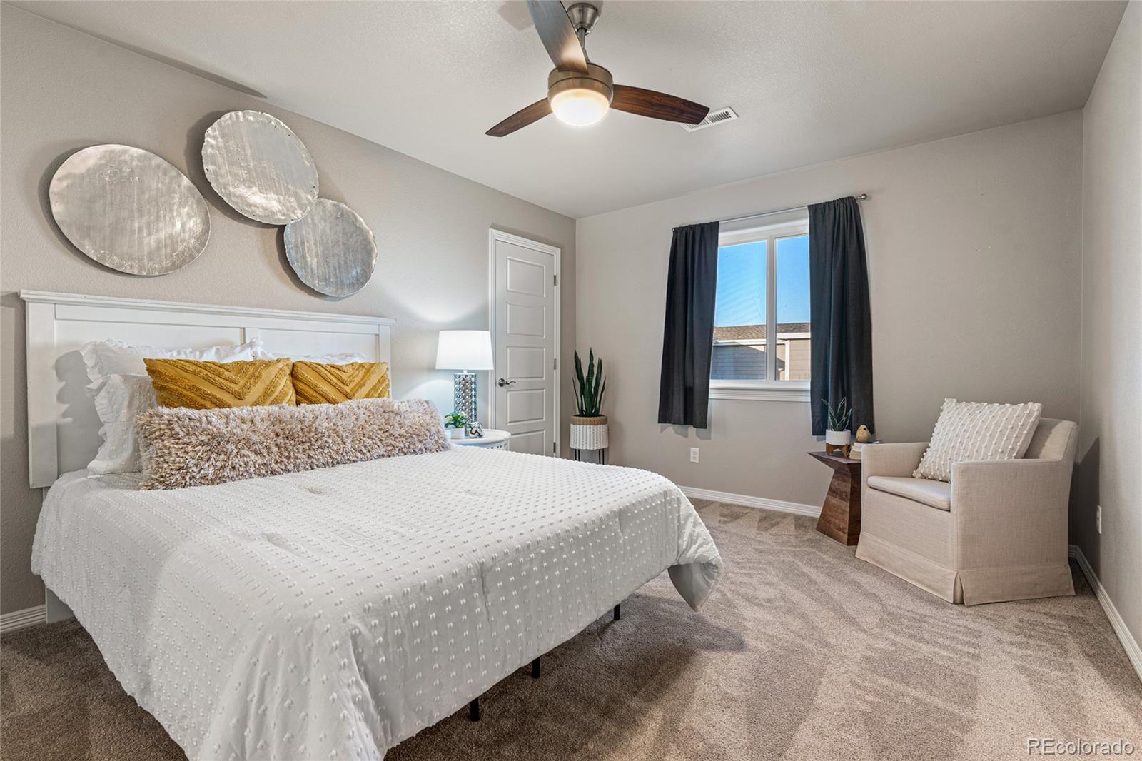 6104 Summit Peak Court Unit: 104