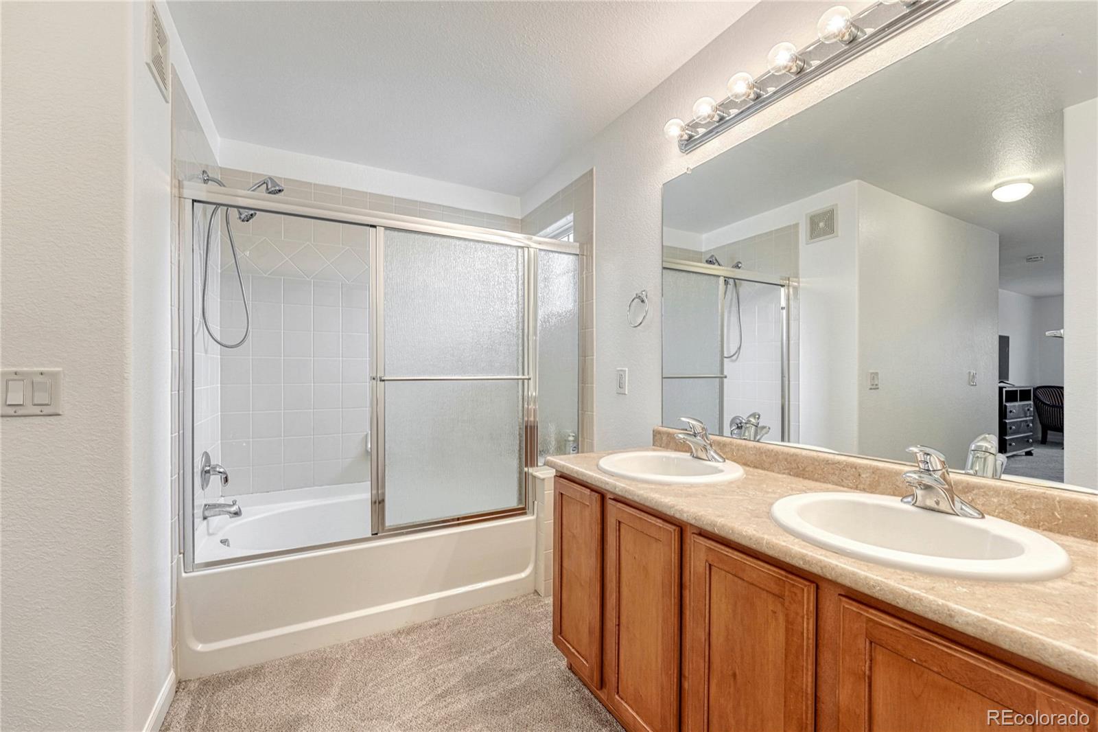 7593 S Quemoy Street