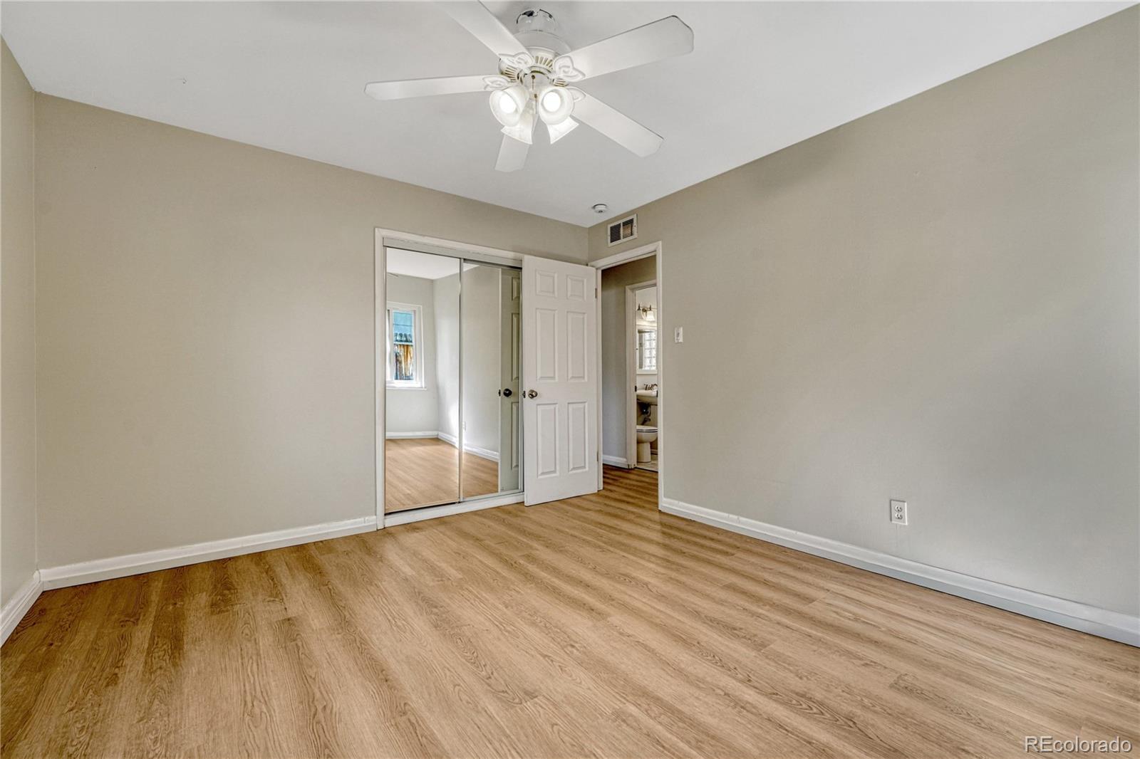 3084 S Dexter Way