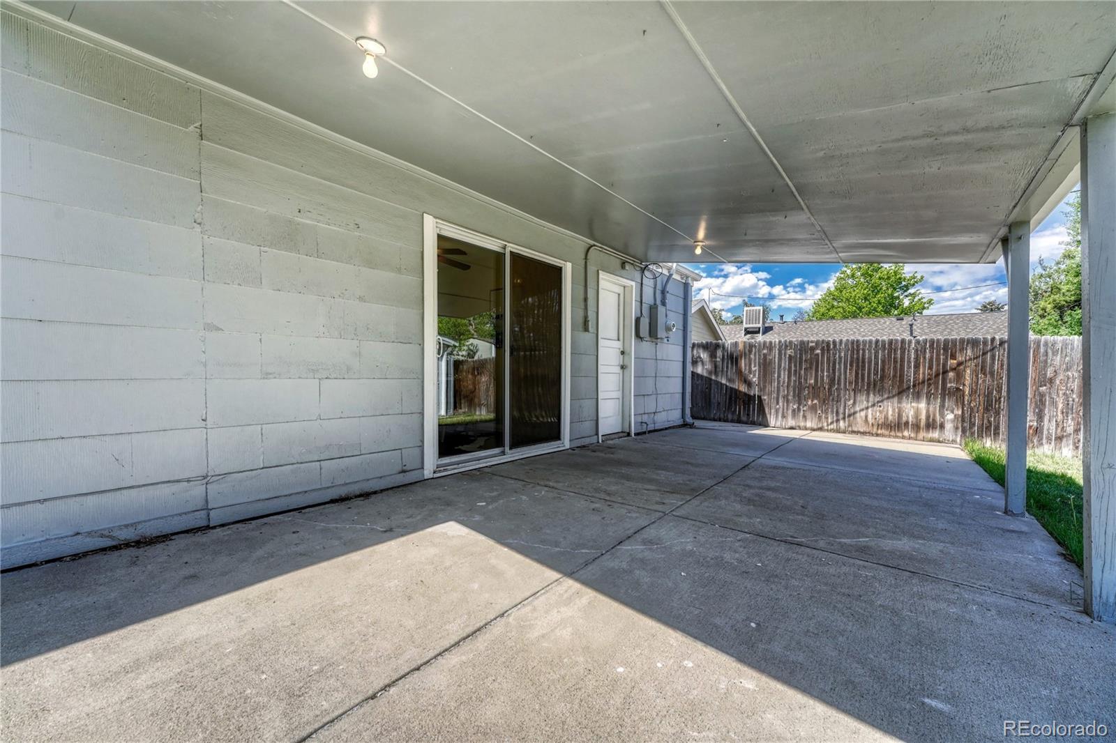 3084 S Dexter Way