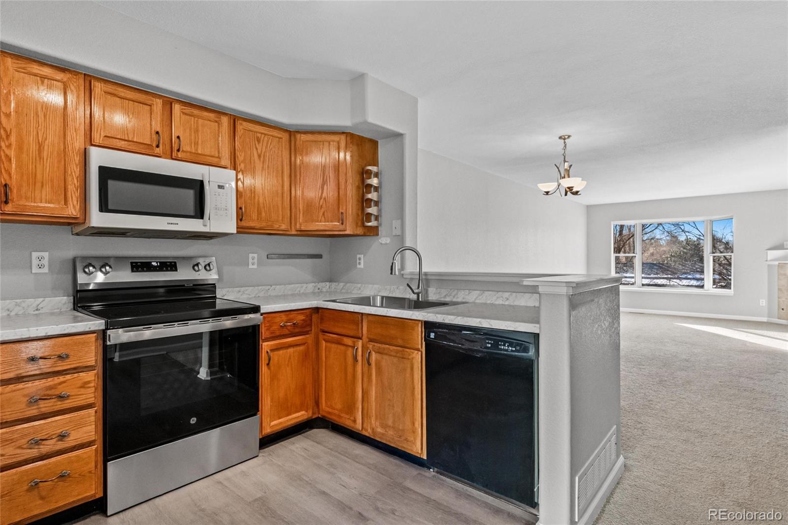 3300 W Florida Avenue Unit: 77