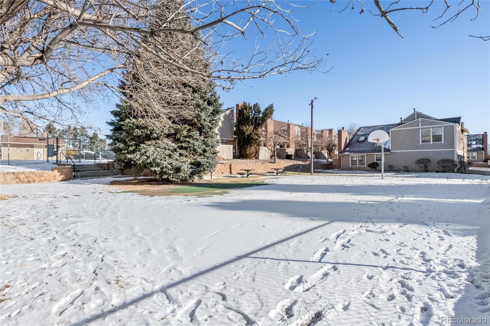 3300 W Florida Avenue Unit: 77