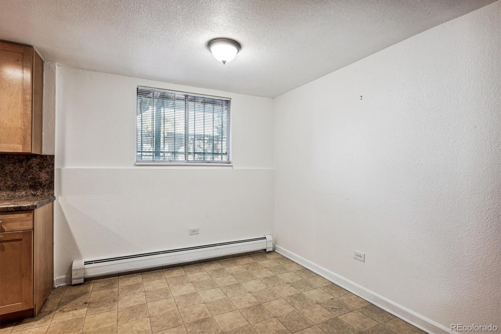 2700 S Holly Street Unit: 105