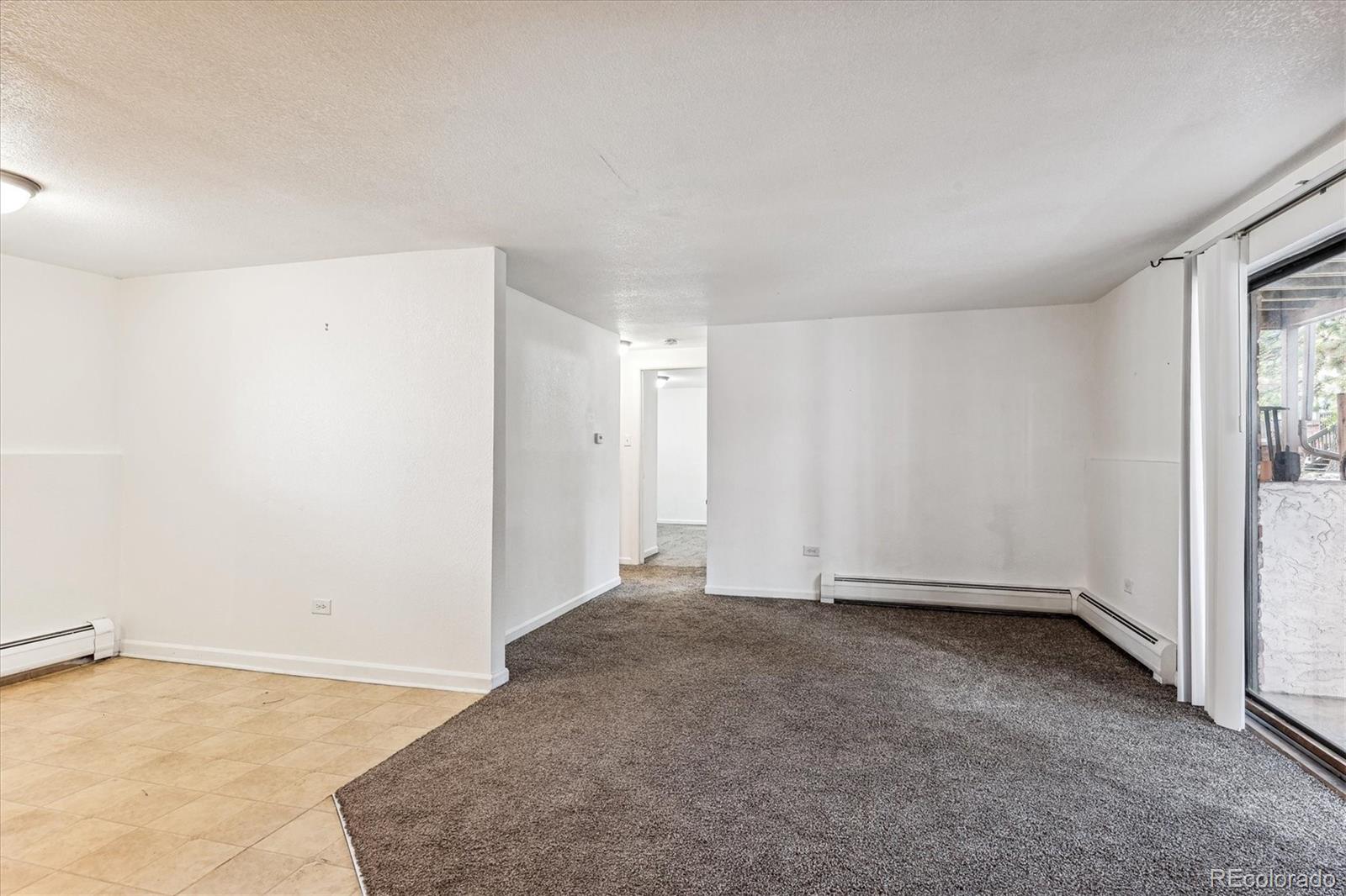 2700 S Holly Street Unit: 105