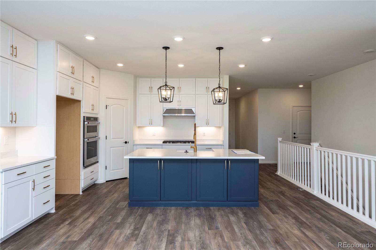 3381 Bluestem Street