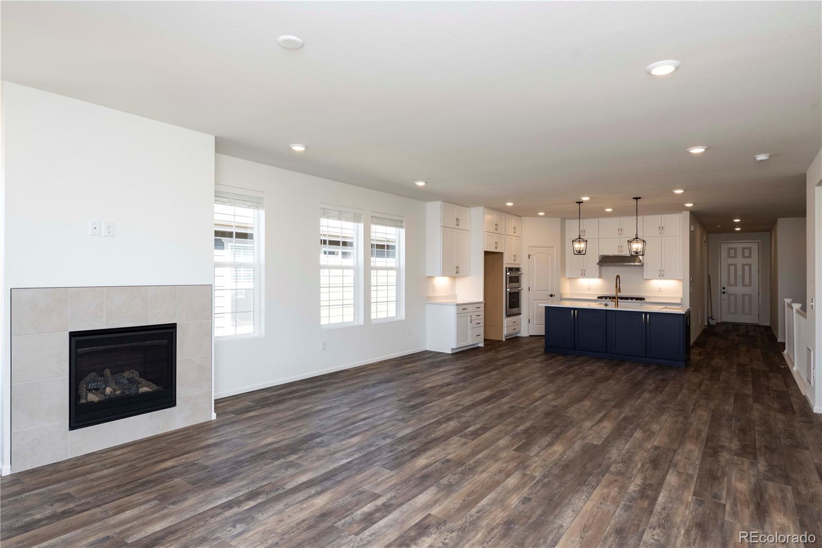 3381 Bluestem Street