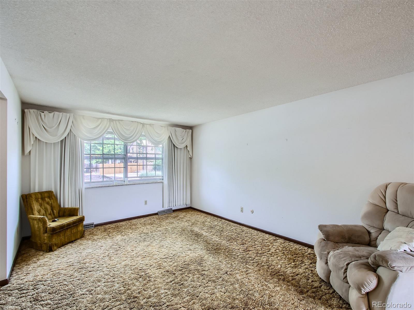 7058 Vivian Court