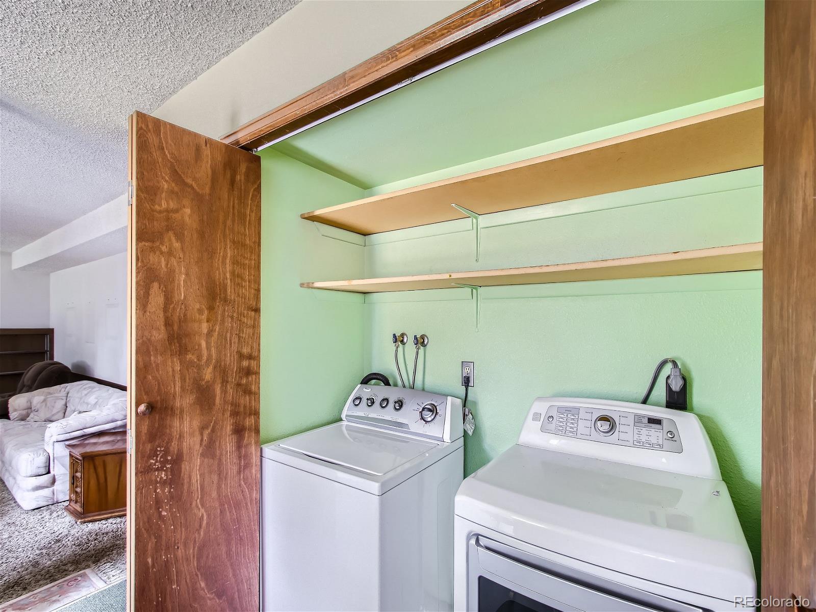 7058 Vivian Court