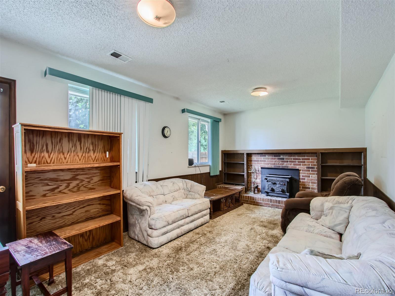 7058 Vivian Court
