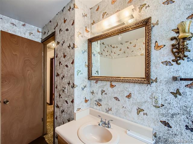 7058 Vivian Court