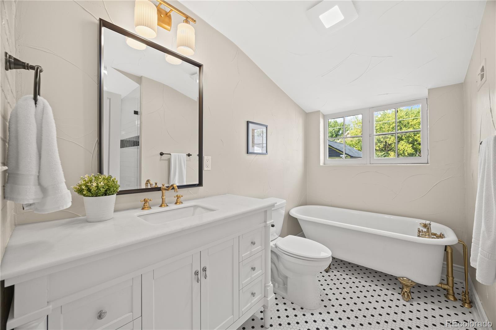 515 S Washington Street