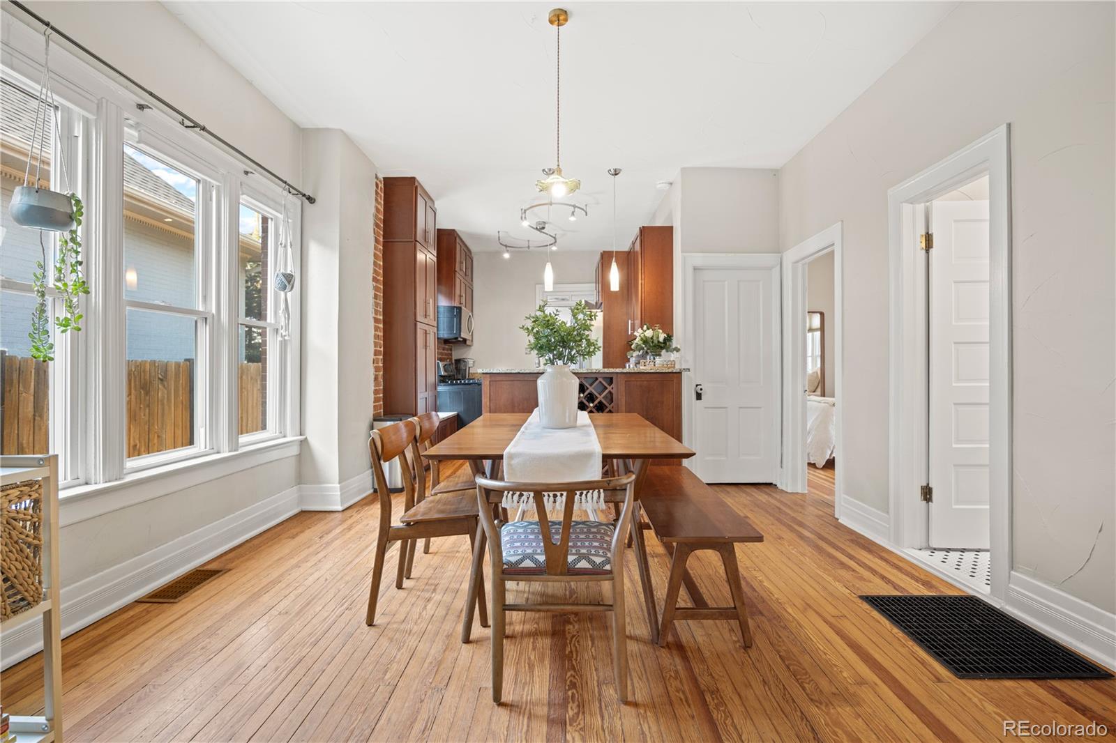 515 S Washington Street