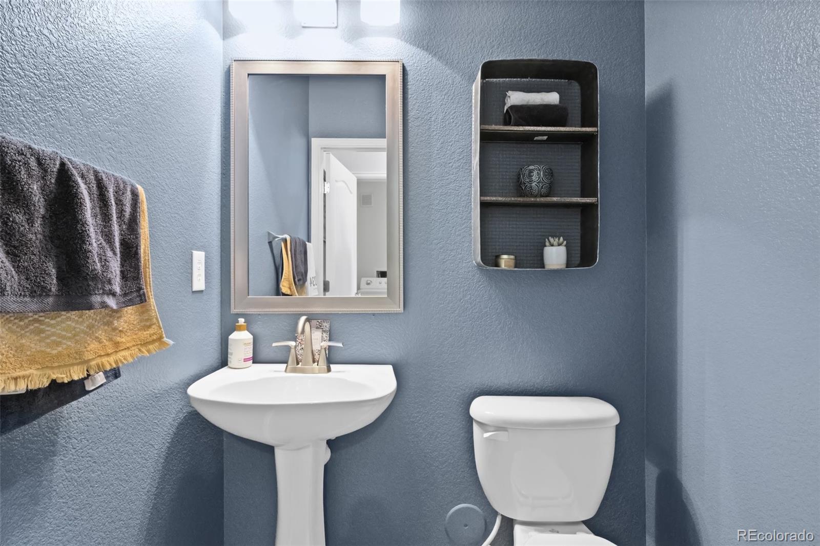 17101 Waterhouse Circle Unit: B